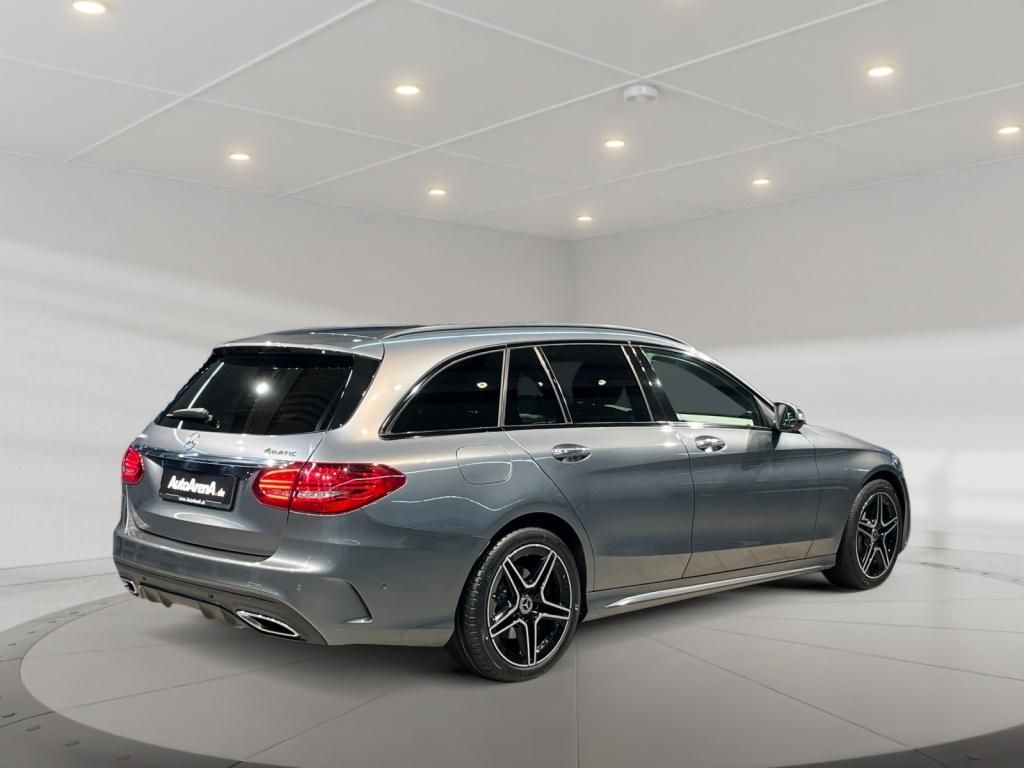 Mercedes-Benz C 300 2020