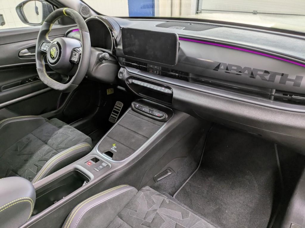 Abarth 600e 2025