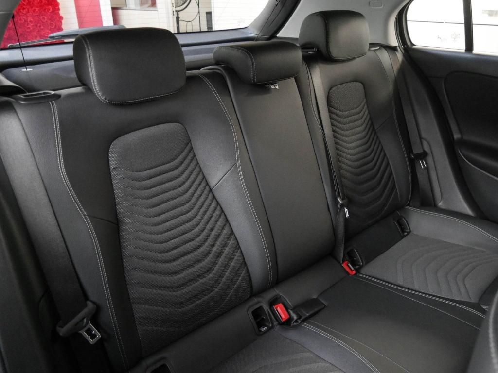 Mercedes-Benz A 220 2022