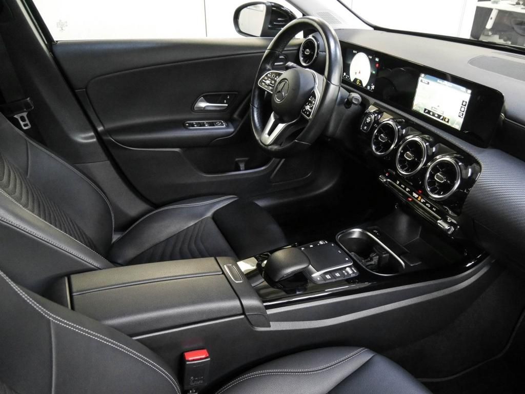 Mercedes-Benz A 220 2022
