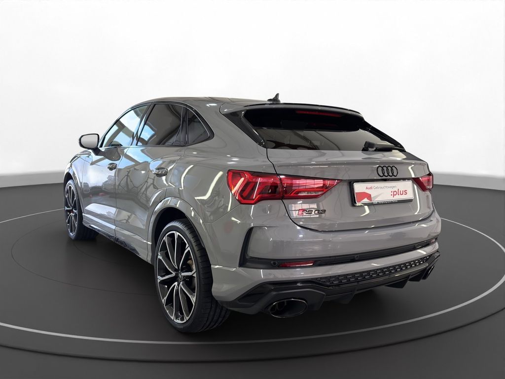 Audi RSQ3 2023
