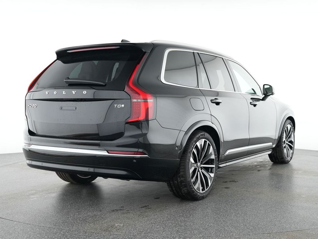 Volvo XC90 2025