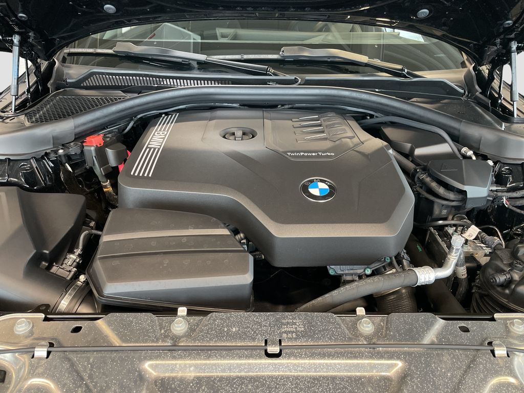 BMW 220 2025