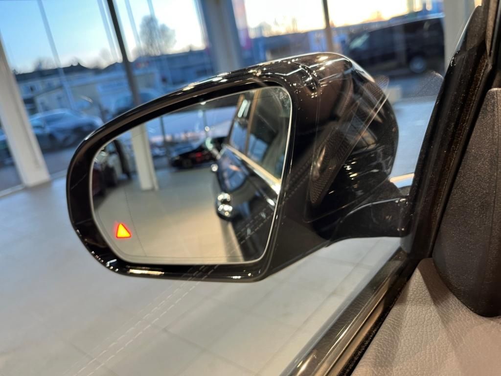 Mercedes-Benz E 300 2021