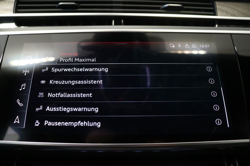 Audi A8 2021