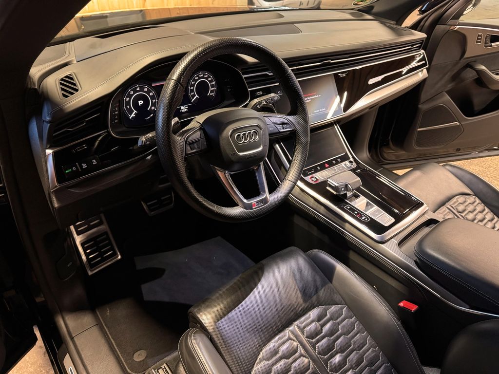 Audi RSQ8 2023