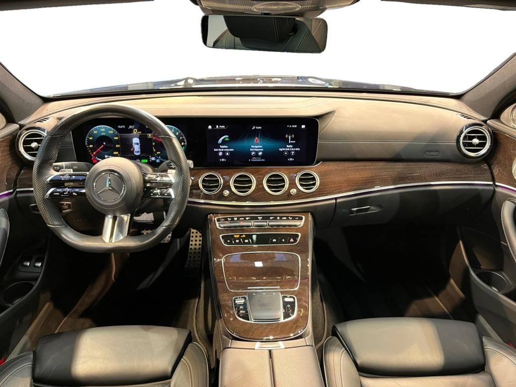 Mercedes-Benz E 300 2021