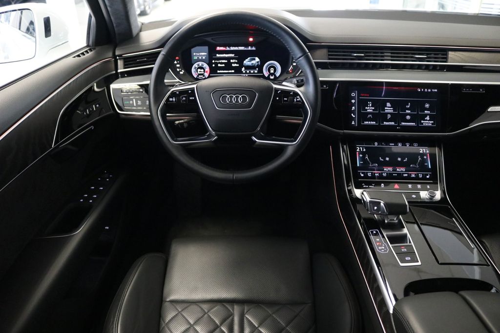 Audi A8 2021