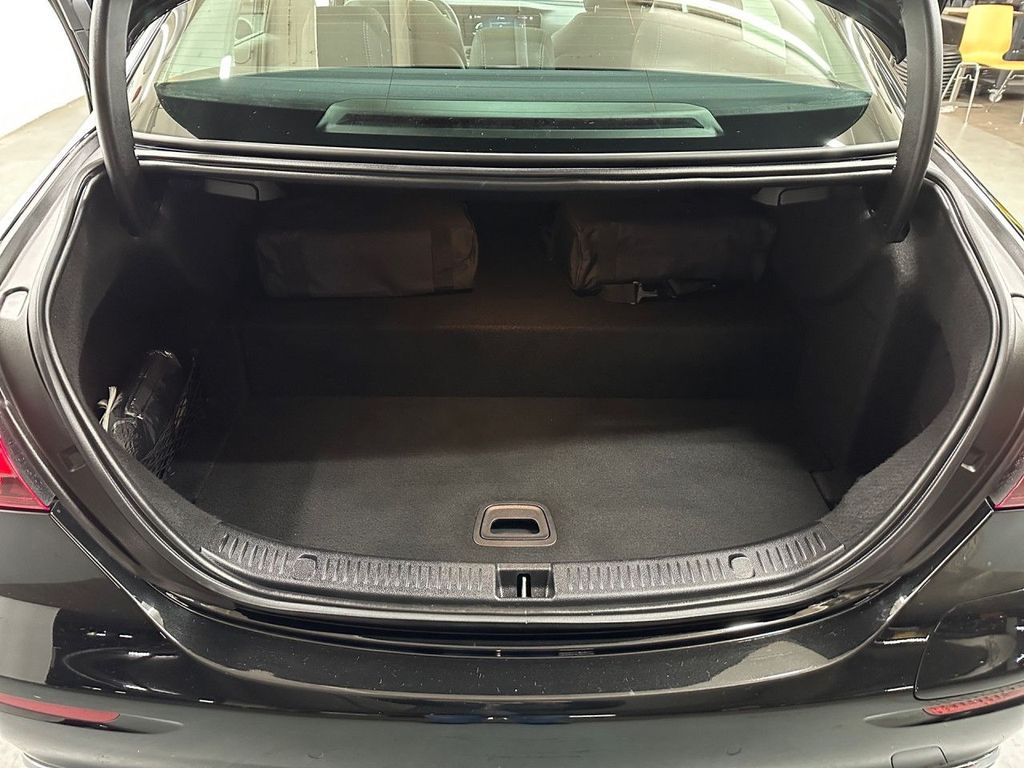 Mercedes-Benz E 300 2020