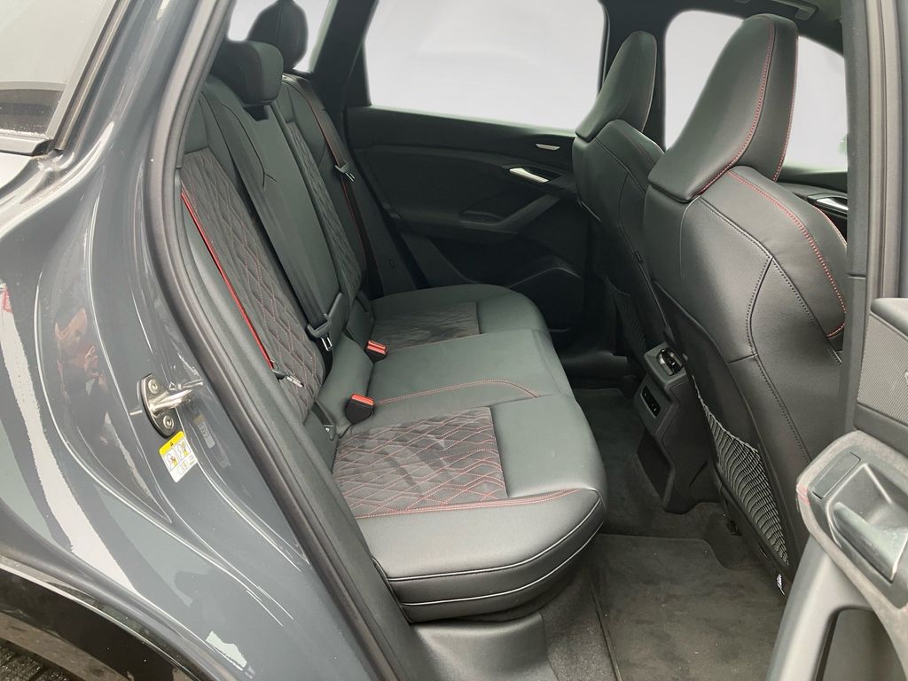 Audi SQ6 e-tron 2024