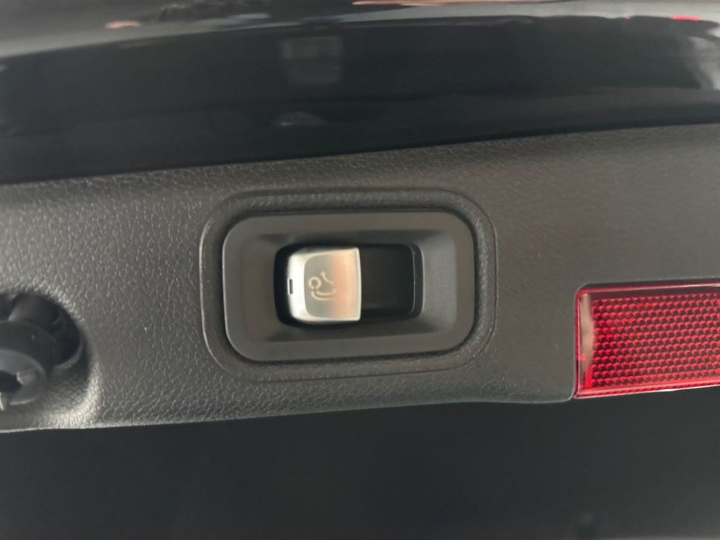 Mercedes-Benz E 300 2020