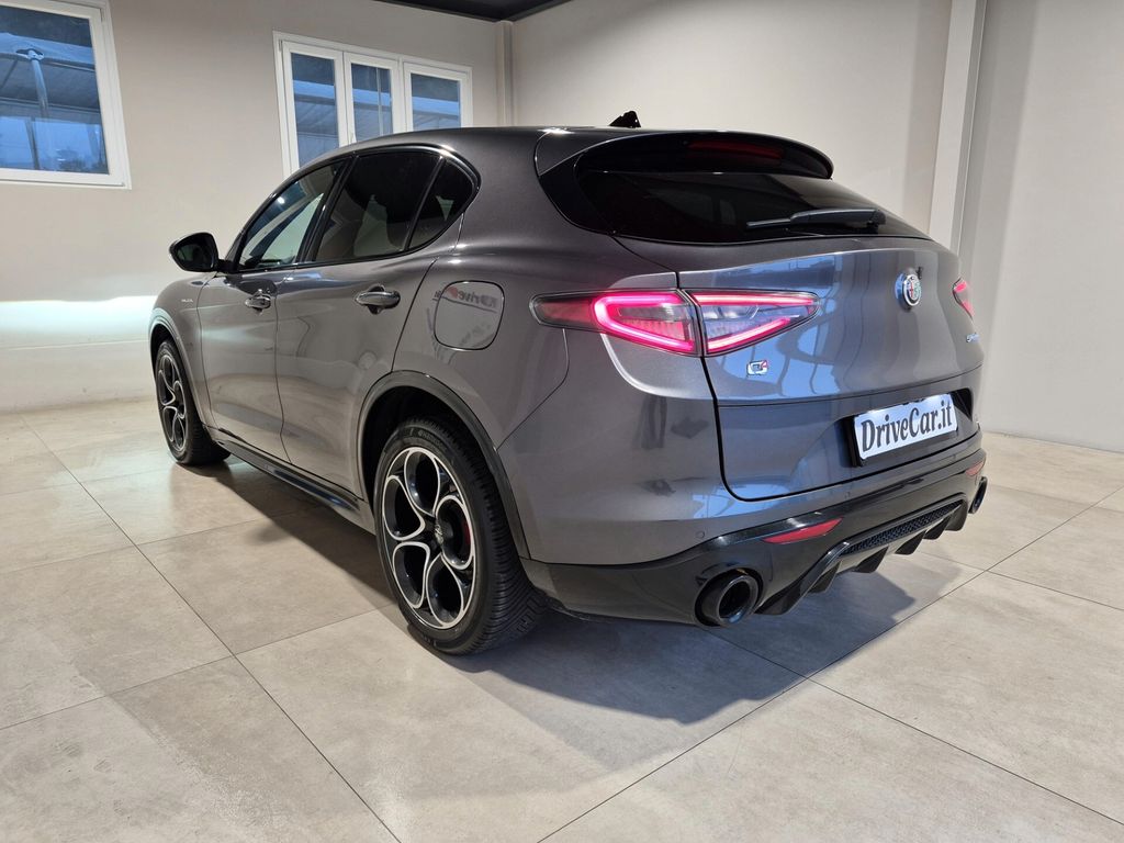 Alfa Romeo Stelvio 2024