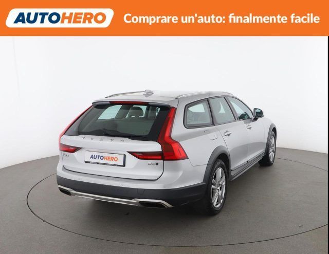 Volvo V90 Cross Country 2017