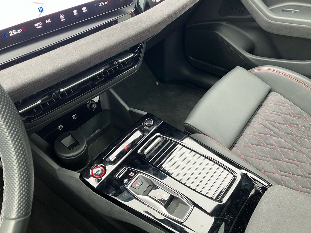 Audi SQ6 e-tron 2024