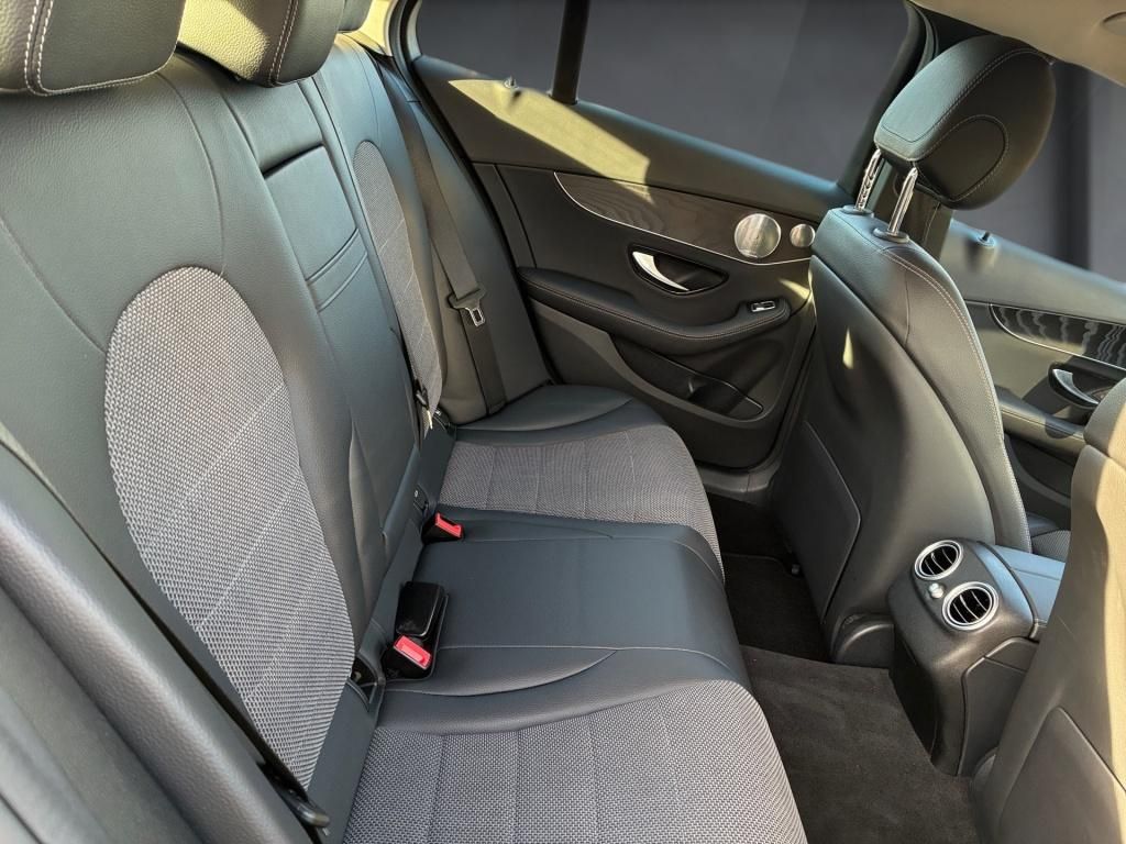 Mercedes-Benz C 300 2020