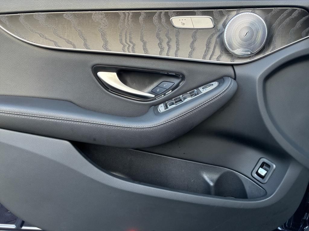 Mercedes-Benz C 300 2020