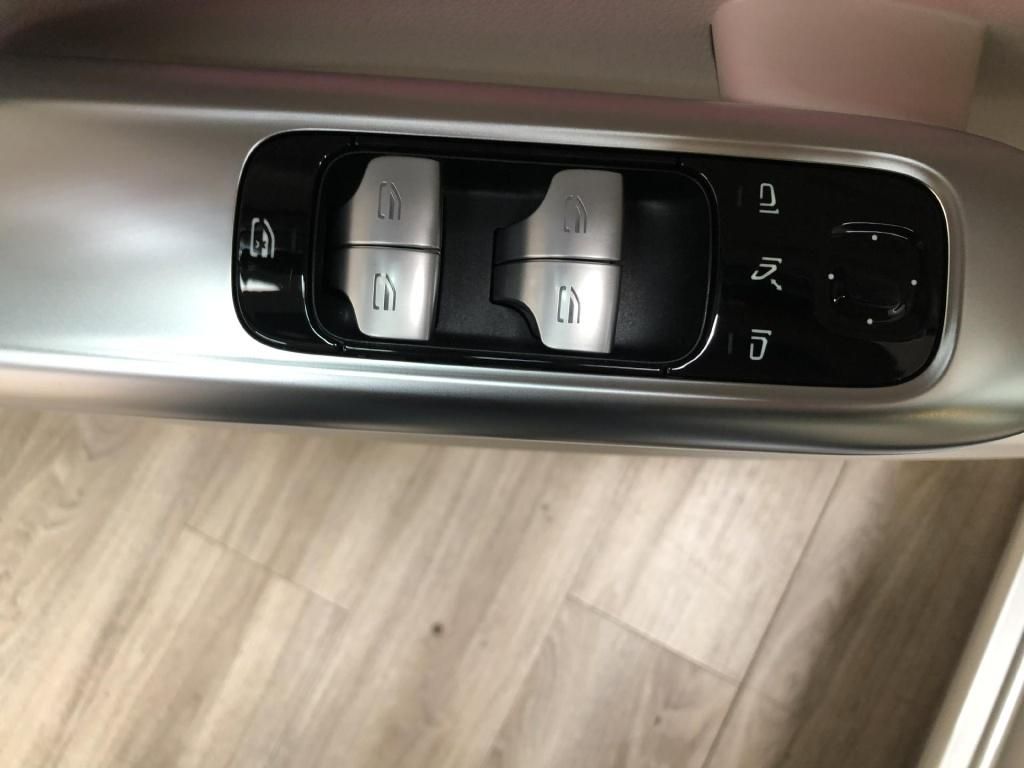 Mercedes-Benz C 220 2023