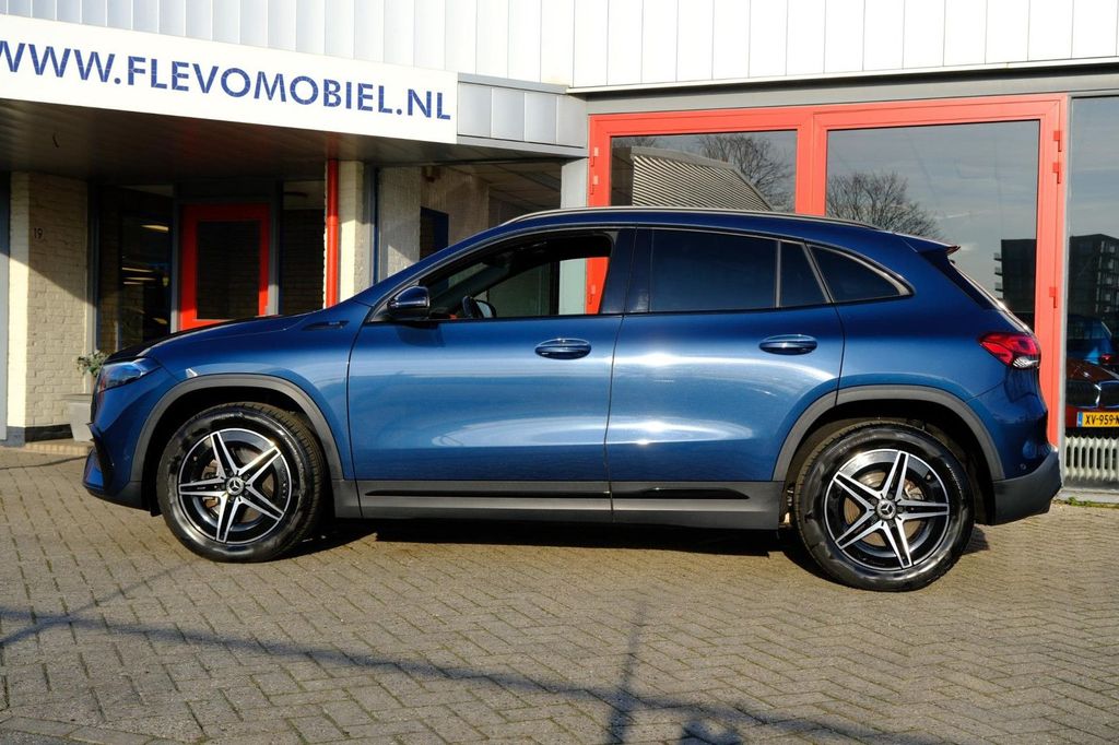 Mercedes-Benz EQA 2021