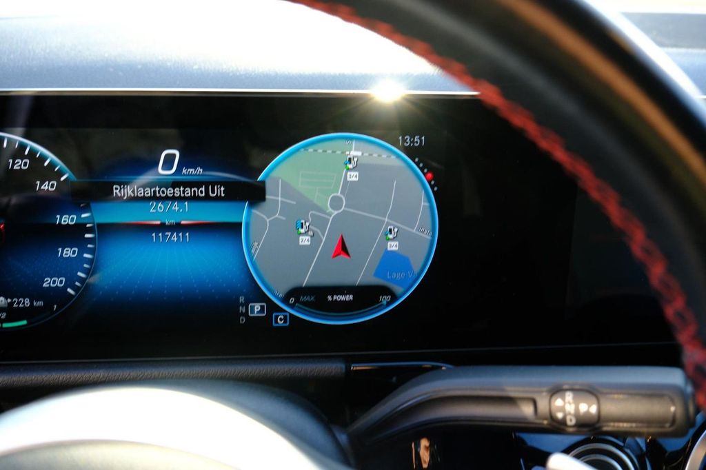 Mercedes-Benz EQA 2021