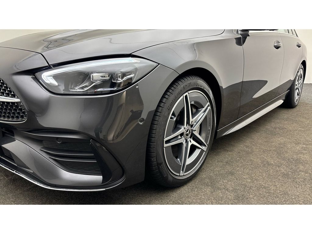 Mercedes-Benz C 300 2025