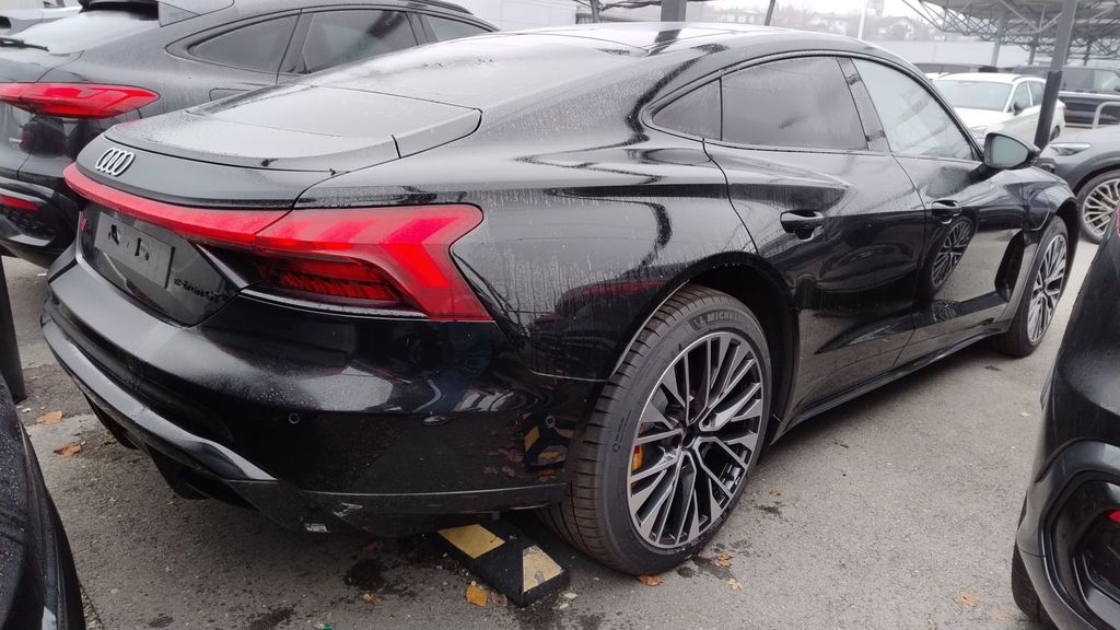 Audi e-tron GT