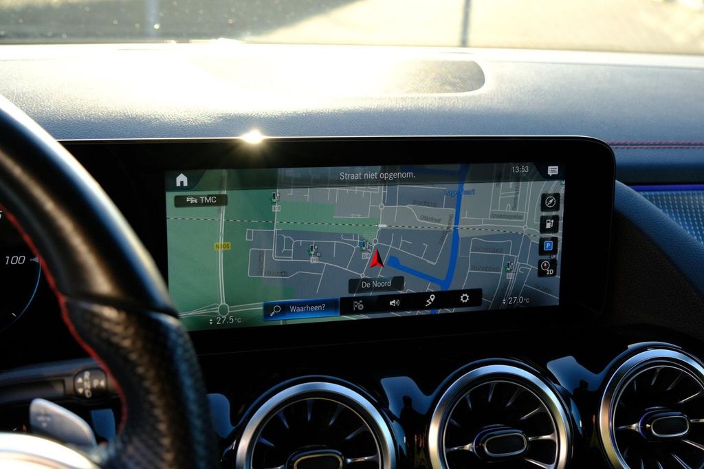 Mercedes-Benz EQA 2021