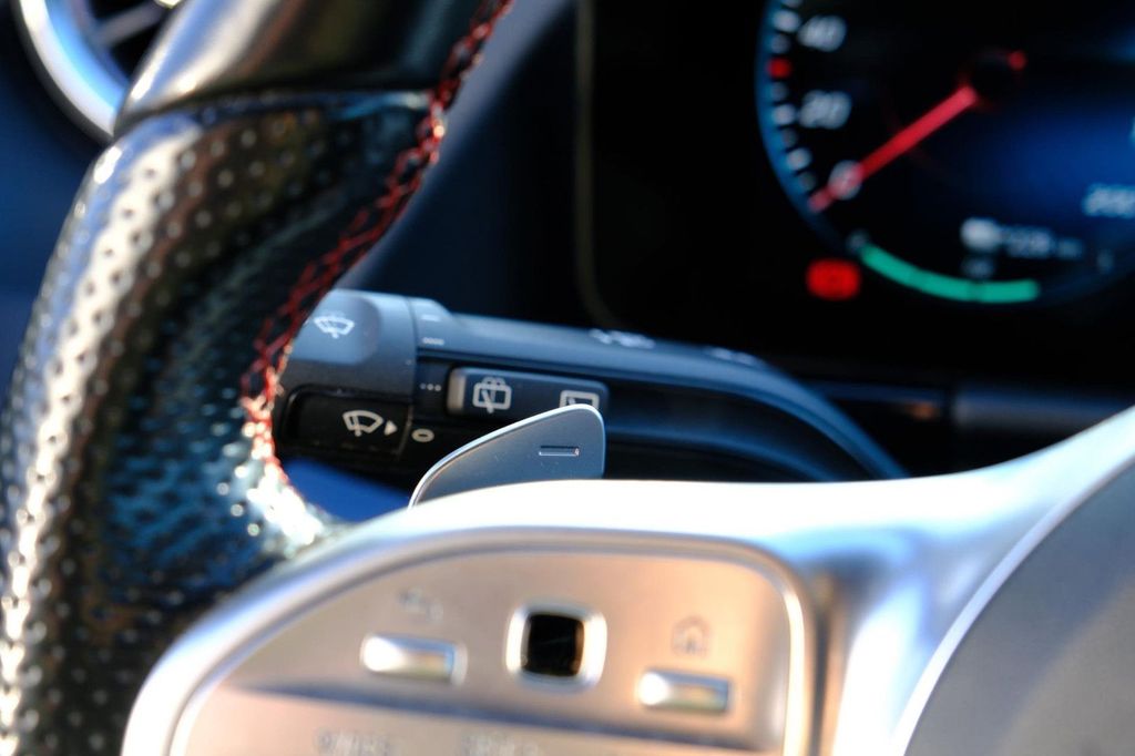 Mercedes-Benz EQA 2021