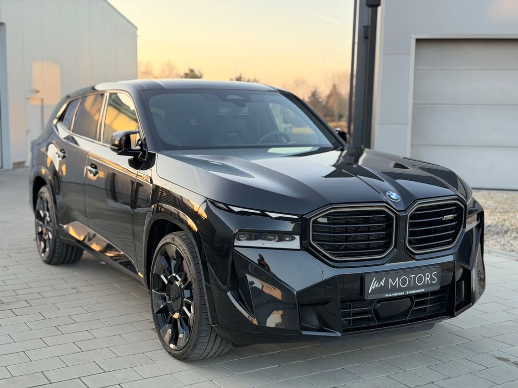 BMW XM 2024