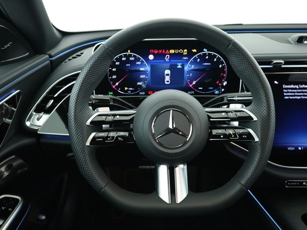 Mercedes-Benz E 200 2025