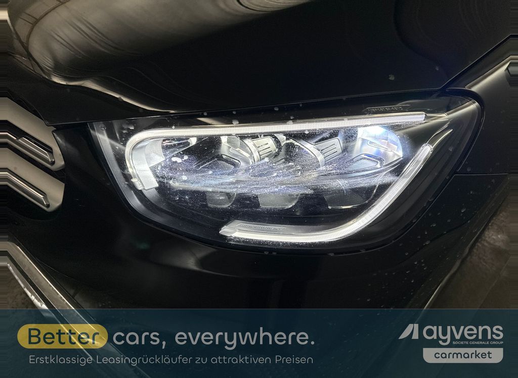 Mercedes-Benz GLC 300 2022