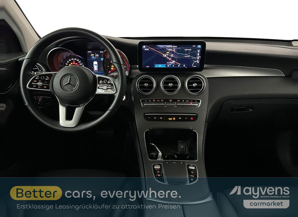 Mercedes-Benz GLC 300 2022