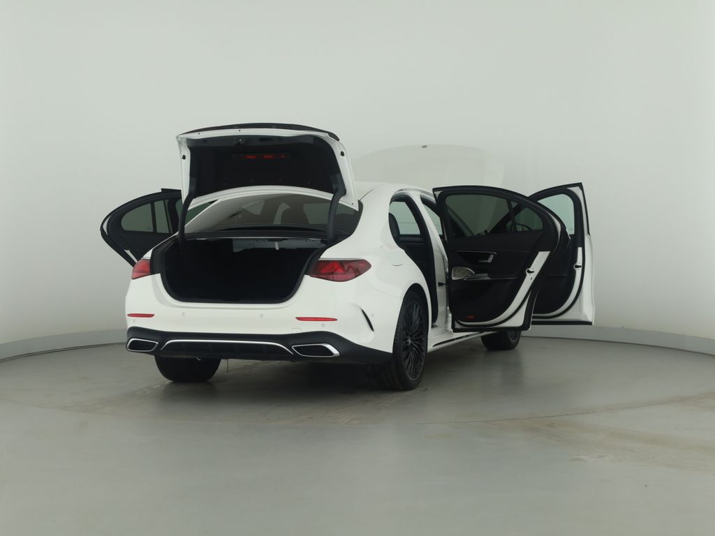 Mercedes-Benz E 200 2025