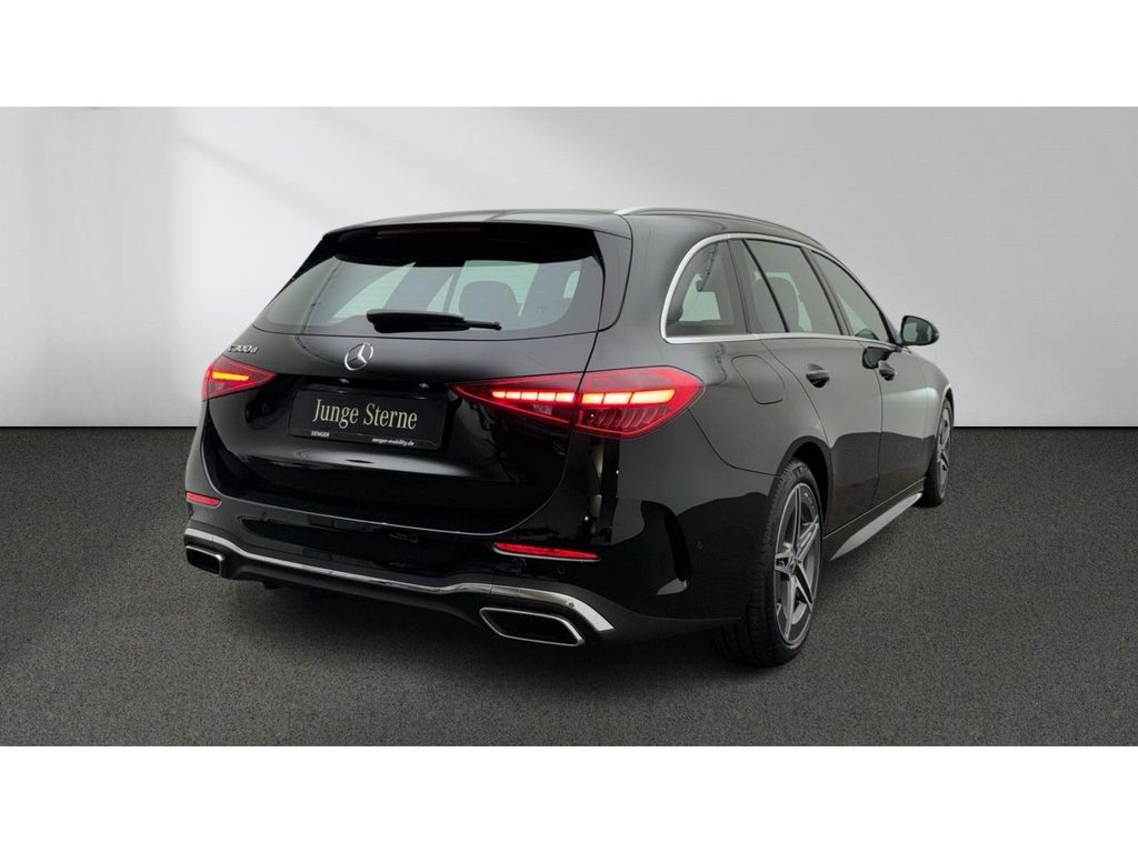 Mercedes-Benz C 300 2025