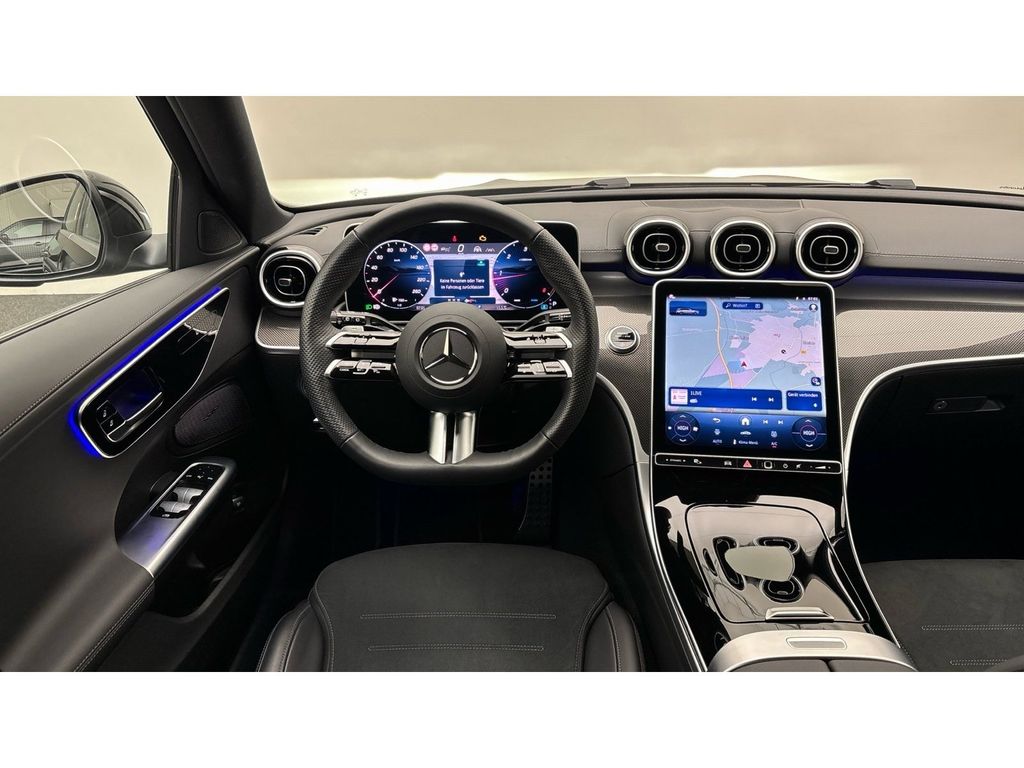 Mercedes-Benz C 300 2025