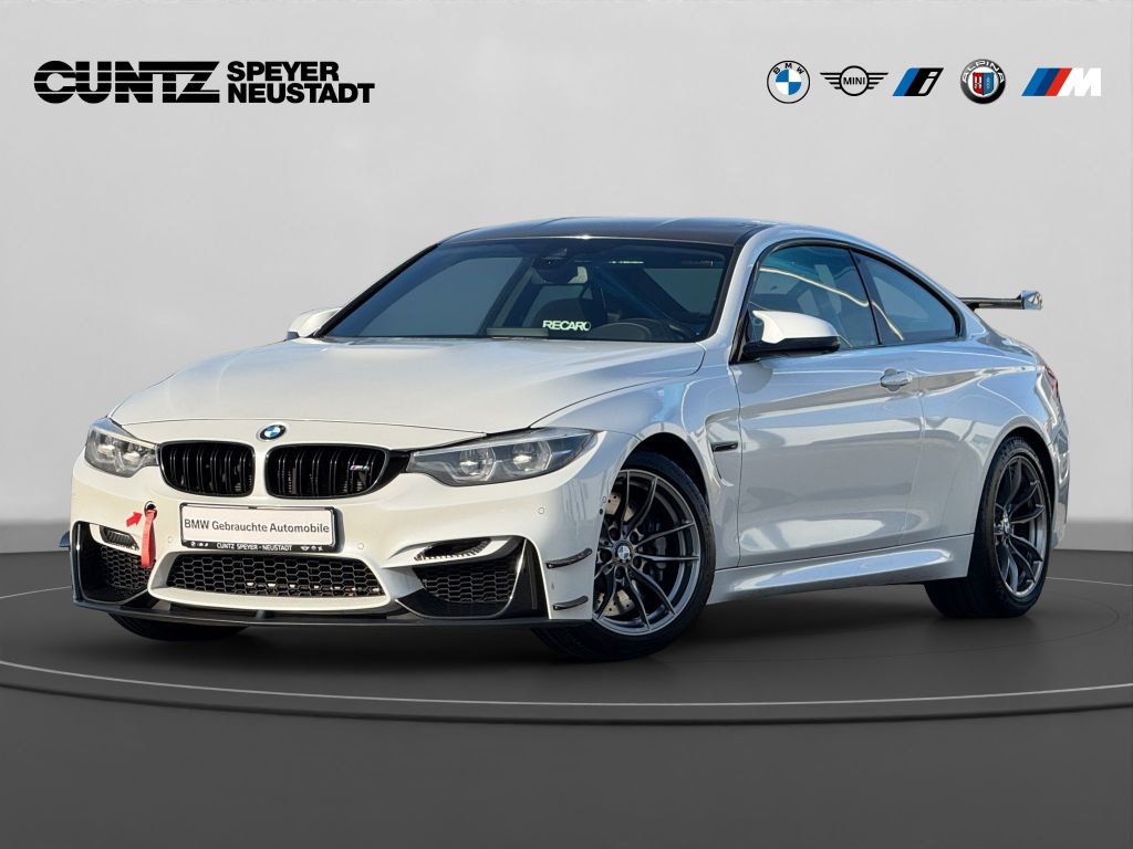 BMW M4 2017