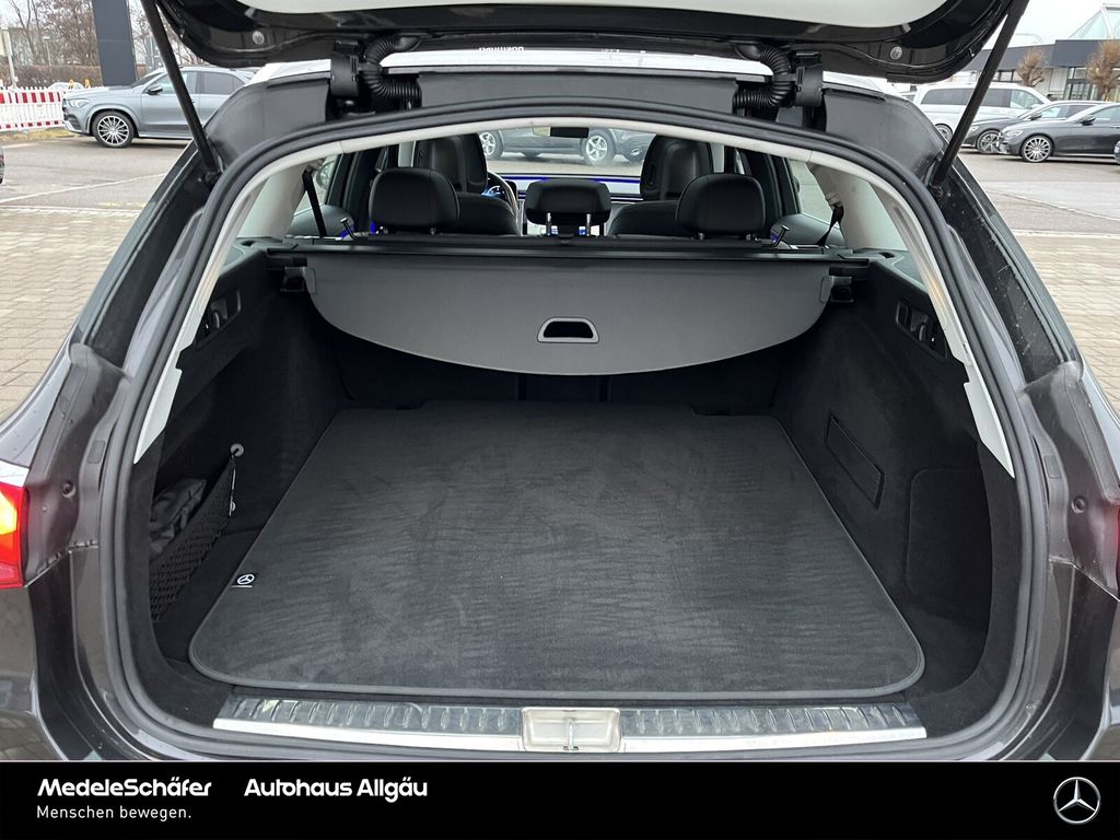 Mercedes-Benz E 220 2024