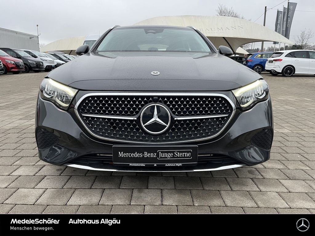 Mercedes-Benz E 220 2024