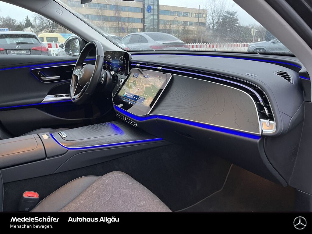 Mercedes-Benz E 220 2024