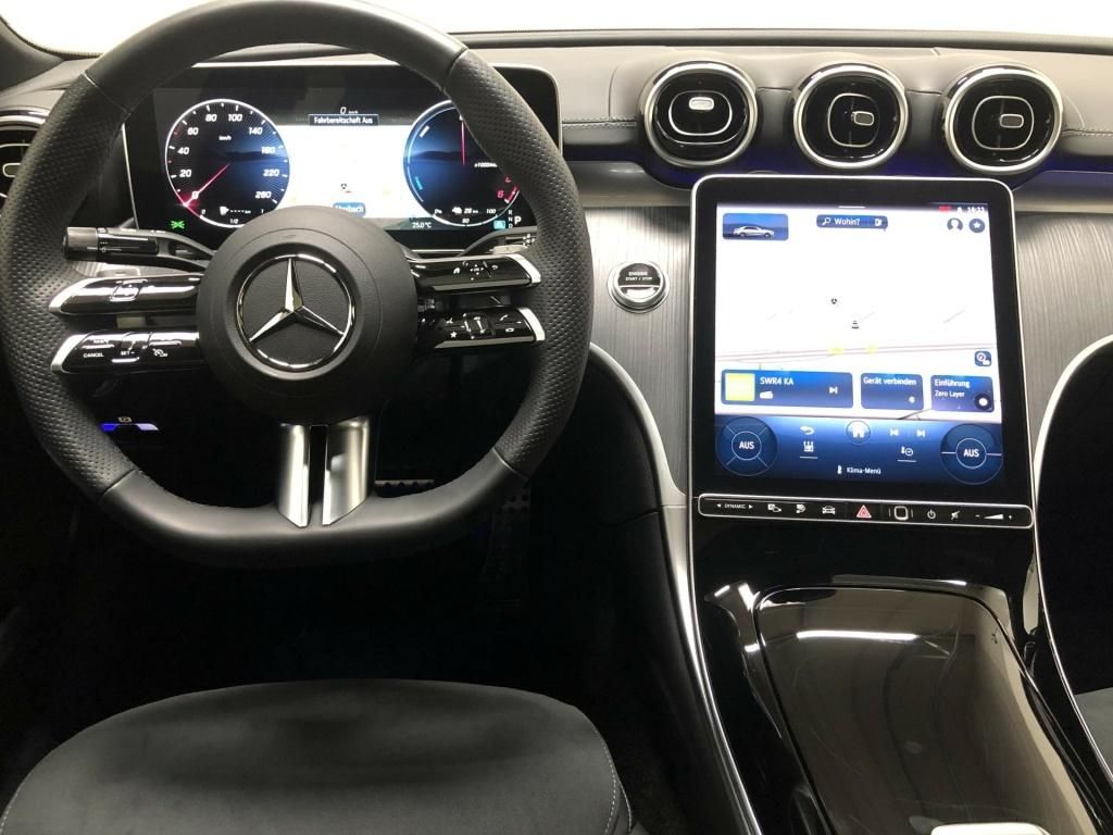 Mercedes-Benz C 300 2024