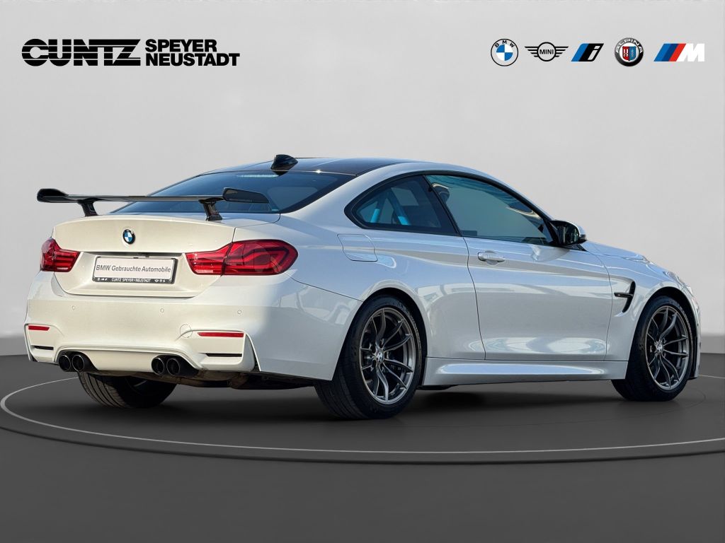 BMW M4 2017