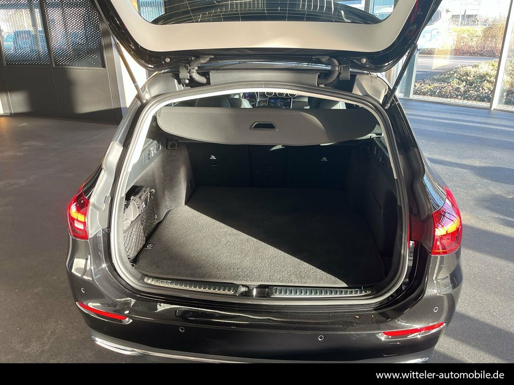 Mercedes-Benz C 200 2024