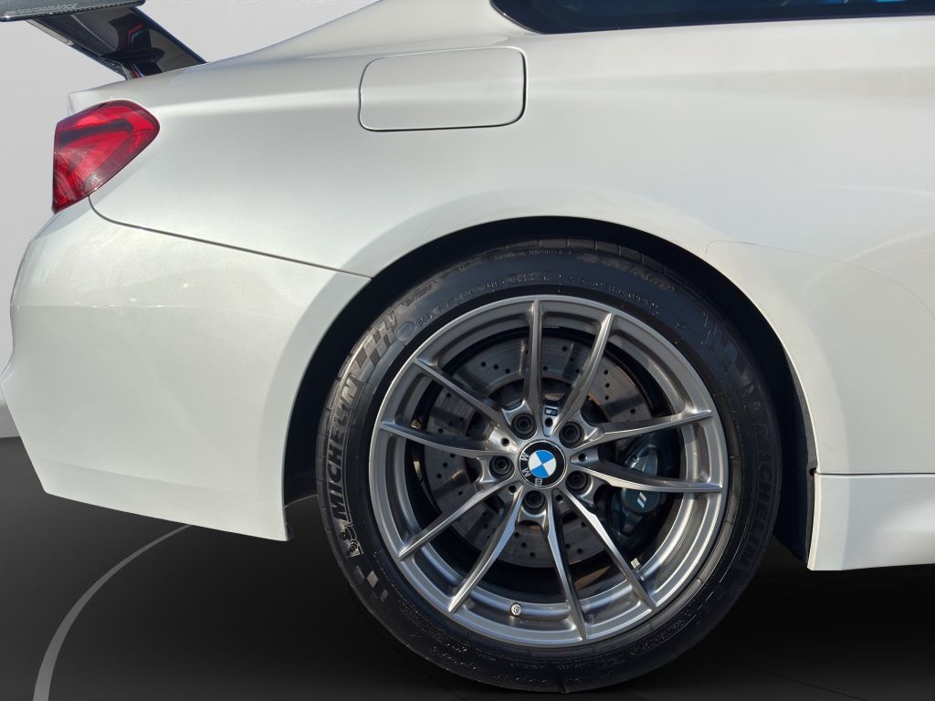 BMW M4 2017
