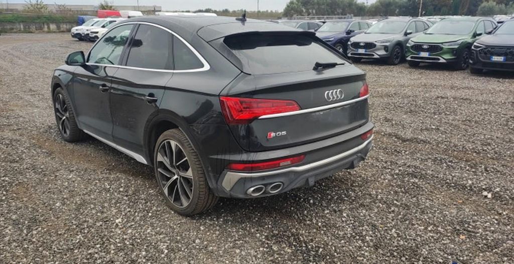 Audi SQ5 2022
