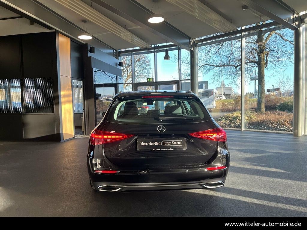 Mercedes-Benz C 200 2024
