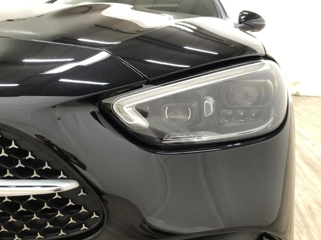 Mercedes-Benz C 300 2024