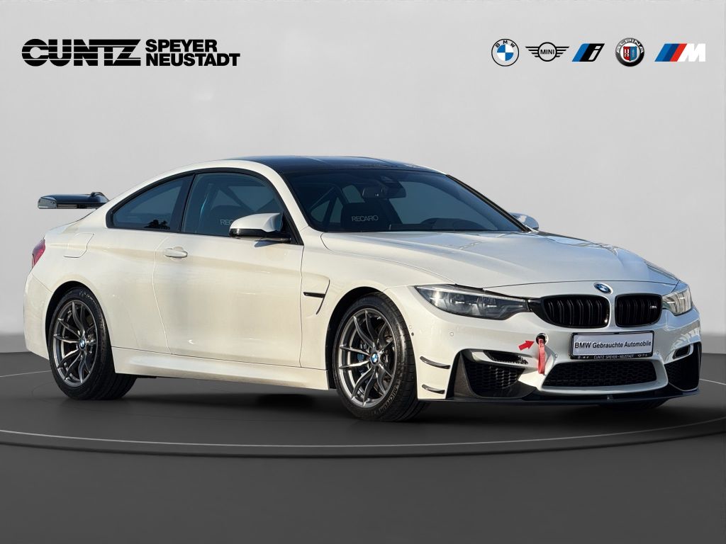 BMW M4 2017