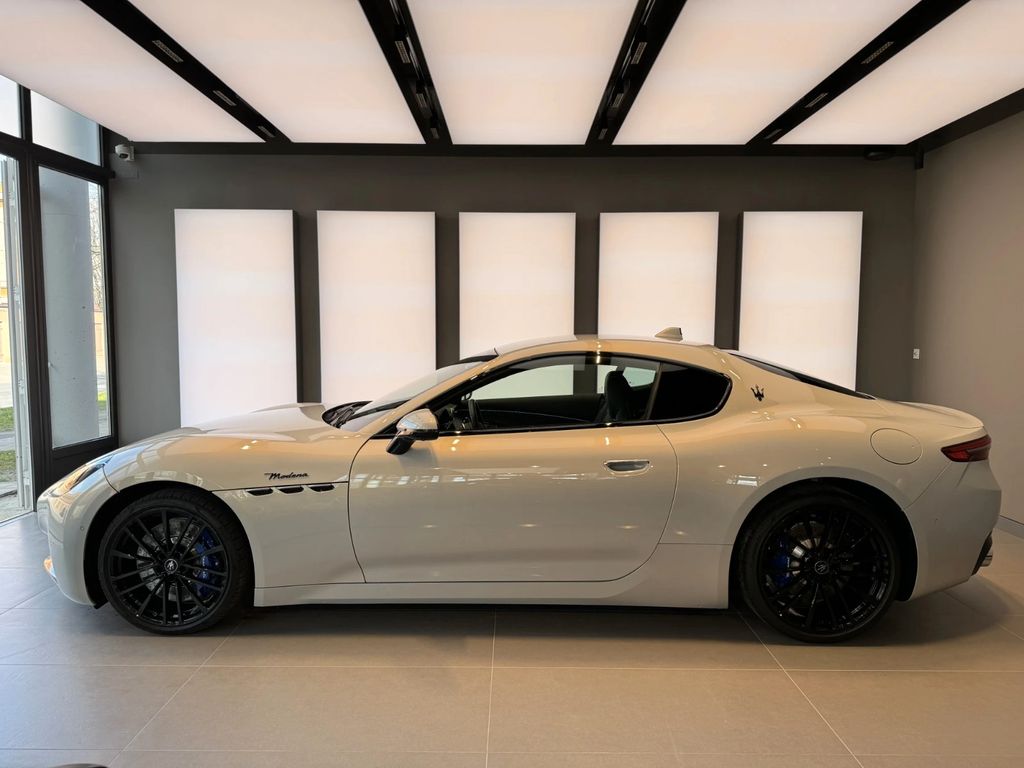 Maserati Granturismo 2025