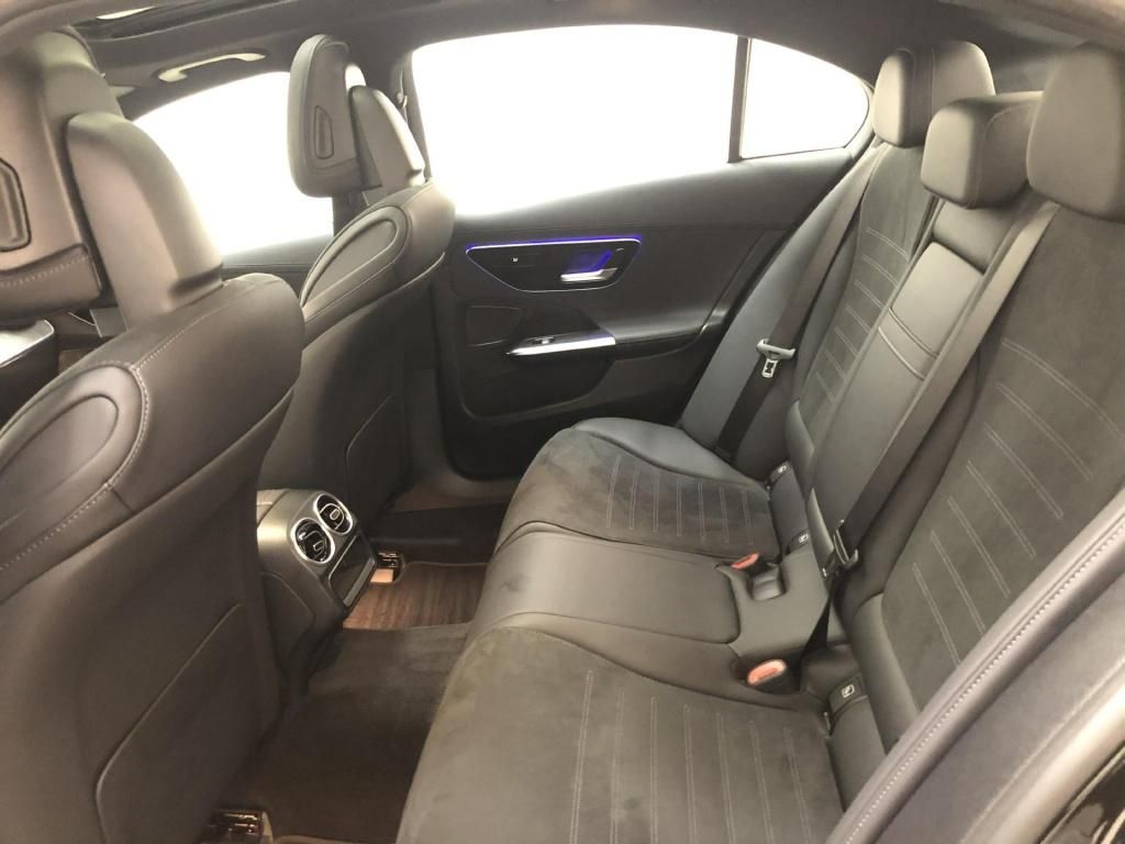 Mercedes-Benz C 300 2024