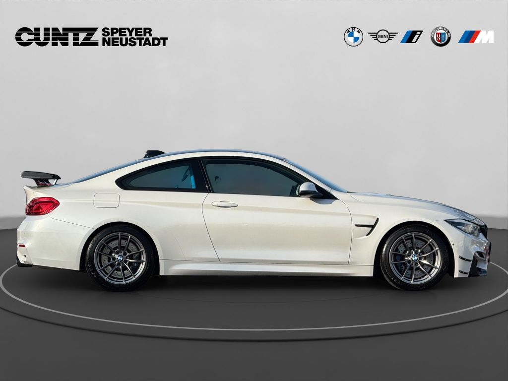BMW M4 2017