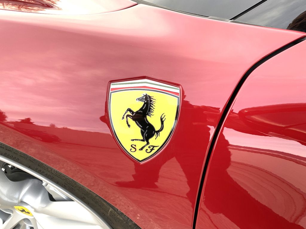 Ferrari 296 GTB 2024